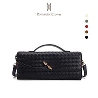 PARA COMPLETAR O LOOK FALTA ESSA BOLSA