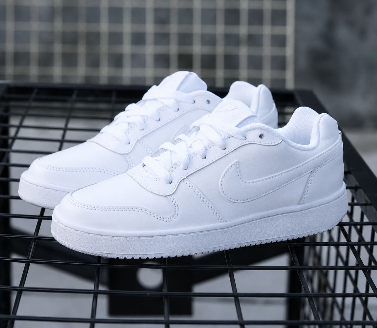 Tênis Nike Ebernon Low Masculino Branco 43 Br