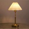 Luminária de mesa LED revestida em tecido, recarregável com toque, com lâmpada E12. 2700K.LKZD-5974