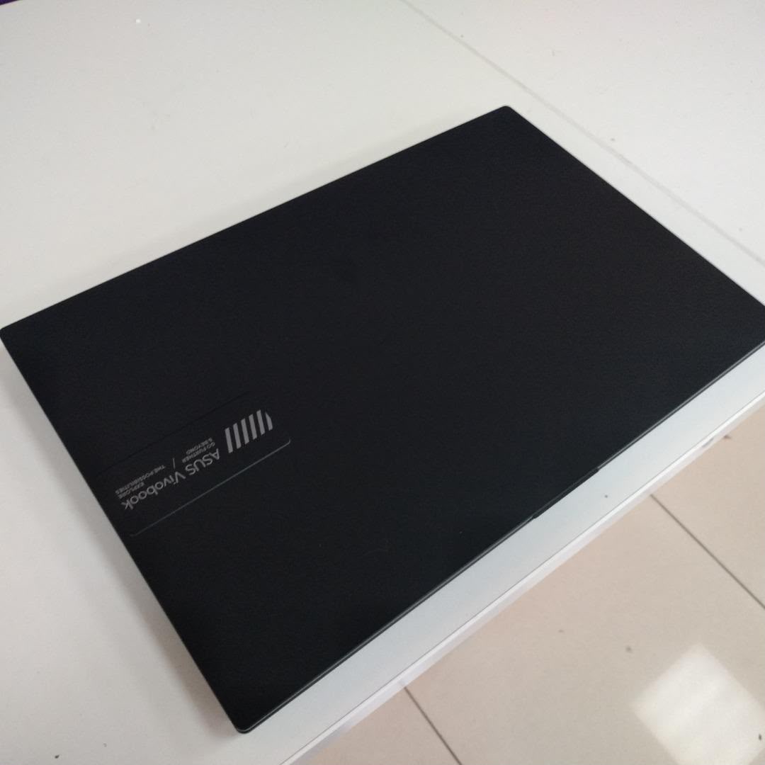 Notebook Asus Vivobook Go 15 Amd Ryzen 5 7520u 16gb 512ssd Mixed Black