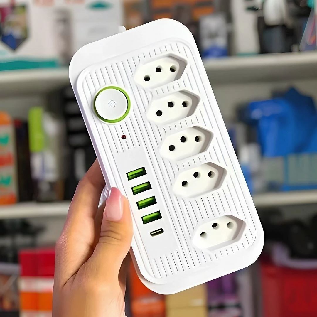 Extensão 5 Tomadas E 3 Usb 1 Pd Led Power Bivolt Branco 127/220v