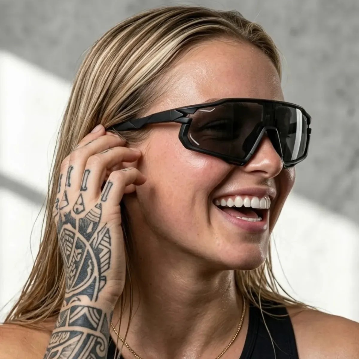 Oculos de Sol Esportivo Corrida Runner Run Pace Polarizado Anti Reflexo Premium Uv400 Pedal Futevolei Ciclismo Baixa Pedal